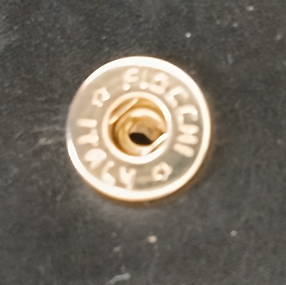 New-Authentic-Burberry LEATHER wallet w/ Signature Gold Tone Hardware-front snap - Picture 12 of 14